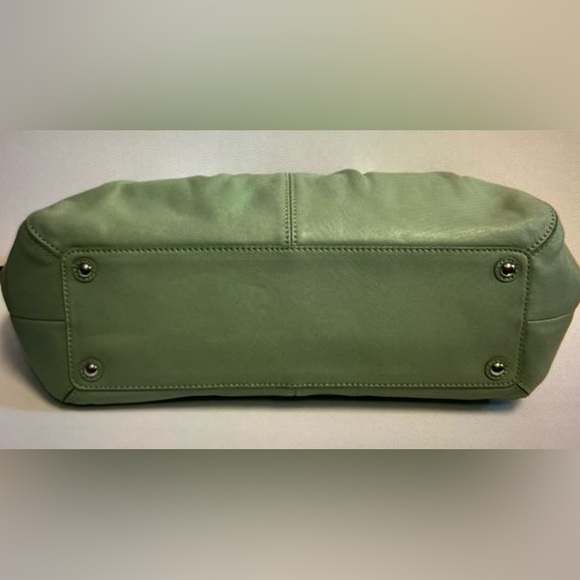 COACH Soho Hampton F13732 Sage Green Pleated Leather Tote Shoulder Satchel Bag - Picture 4 of 15